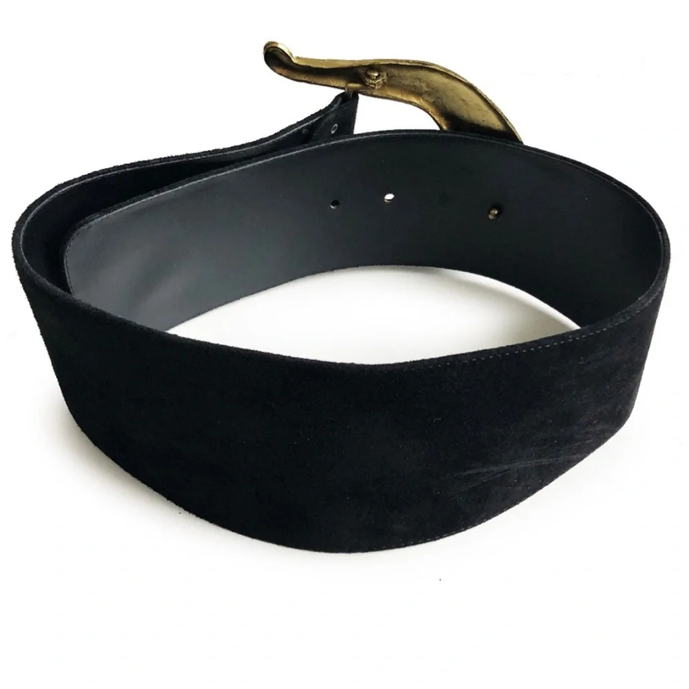 Black Belt with Gold Moon Buckle - Picture 5 of 8